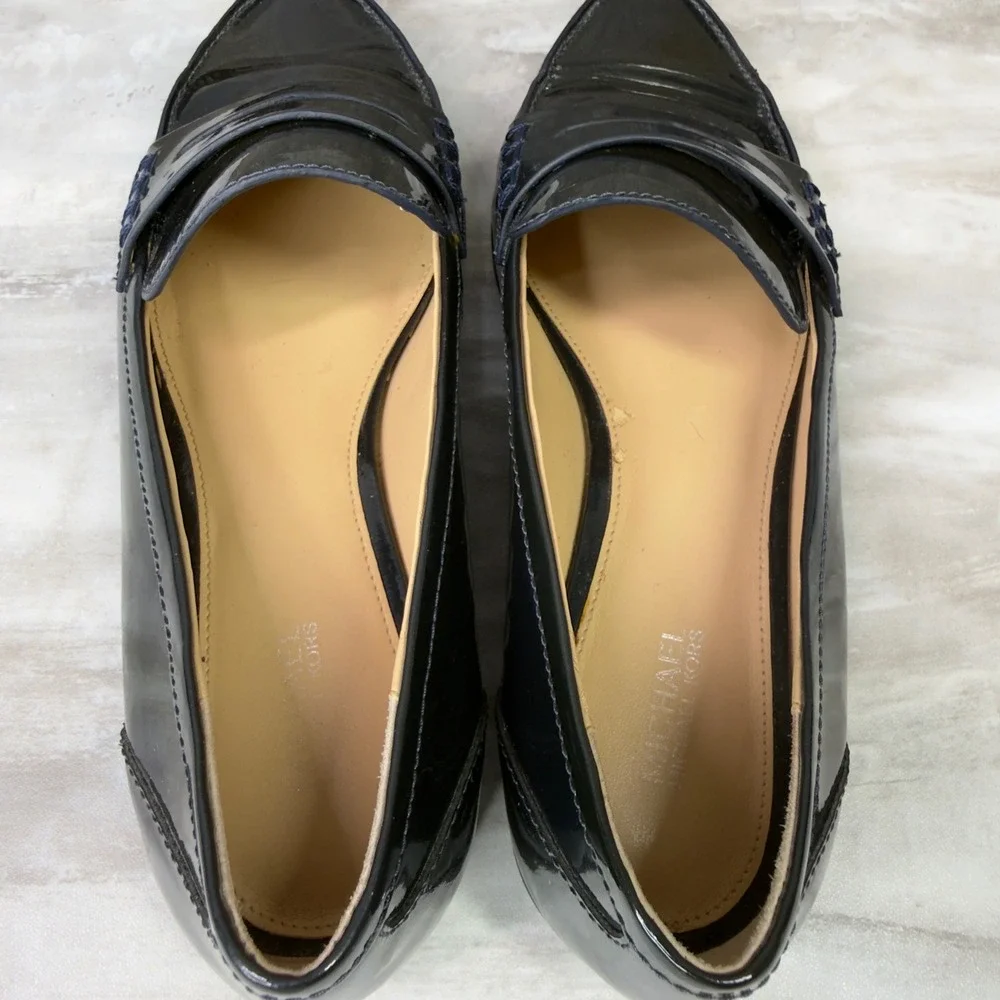 MICHAEL KORS Connor Womens Size 8 Navy Blue Patent Leather Penny Loafers